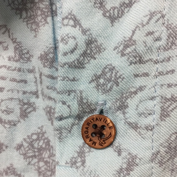 New Margaritaville Long Sleeved Button Down LARGE - Picture 5 of 8
